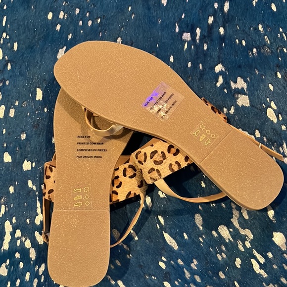 Chinese laundry sandals - Picture 3 of 3